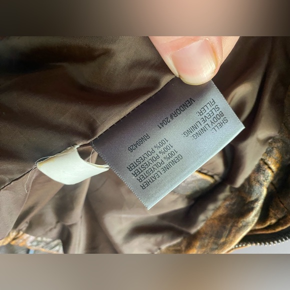 Wilson’s Leather Distressed Cropped Leather Jacket - Picture 6 of 13